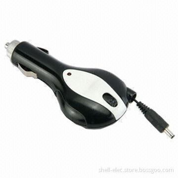 Retractable Car Charger for phones with 12 to 24V DC Input Voltage